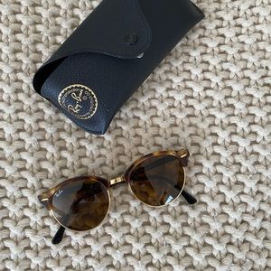 Ray ban  clubround classic sun glasses used in good condition